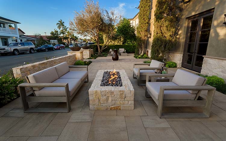 Landscaping services in Leland